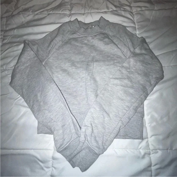 Crewneck - Picture 2 of 3